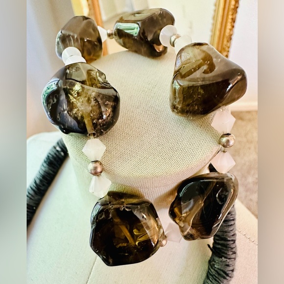 Large Stone Statement Necklace - Picture 8 of 14